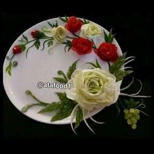 फलों की नक्काशी और टेबल सजावट 🕊